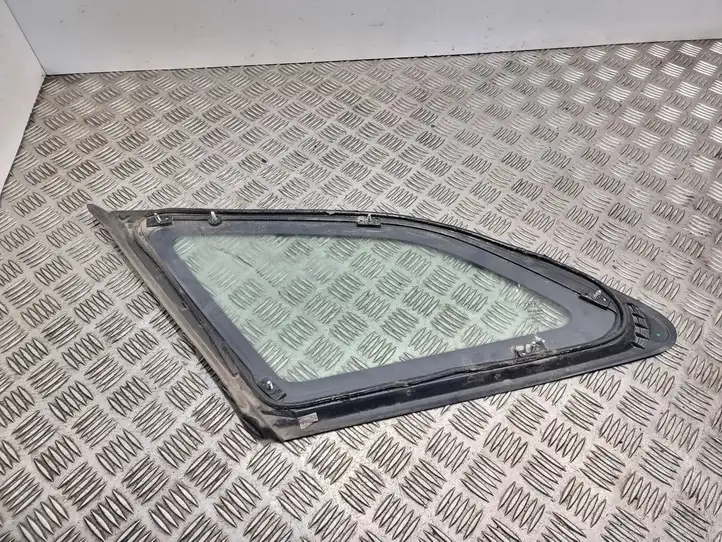 Kia Ceed (2010 - 2012) 43R000083 Заднее боковое стекло — фото 2