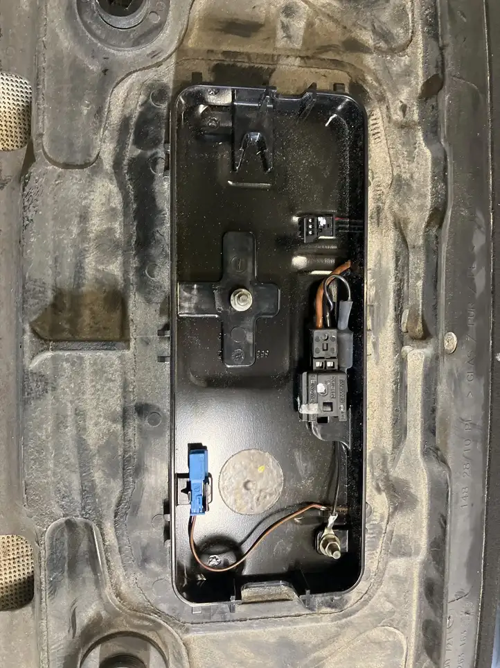 BMW 3 F30 F35 F31 (2012 - 2018) 7300721 Заднее стекло — фото 5