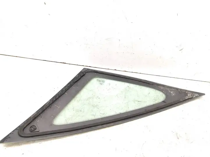 Ford Focus (1998 - 2004) 43R000015 Заднее боковое стекло — фото 3