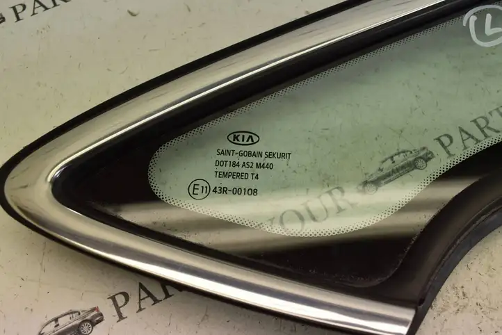 Kia Ceed (2015 - 2018) 86180A2100 Треугольное стекло кузова — фото 5