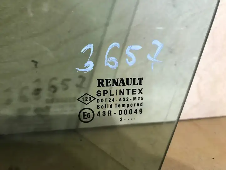 Renault Scenic II - Grand scenic II (2003 - 2006) Форточка двери — фото 2