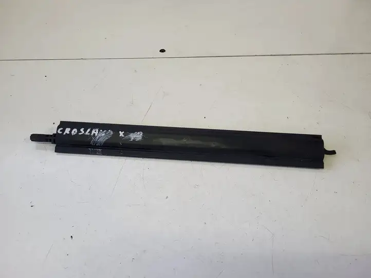 Opel Crossland X (2017 - 2020)   Другая деталь отсека двигателя