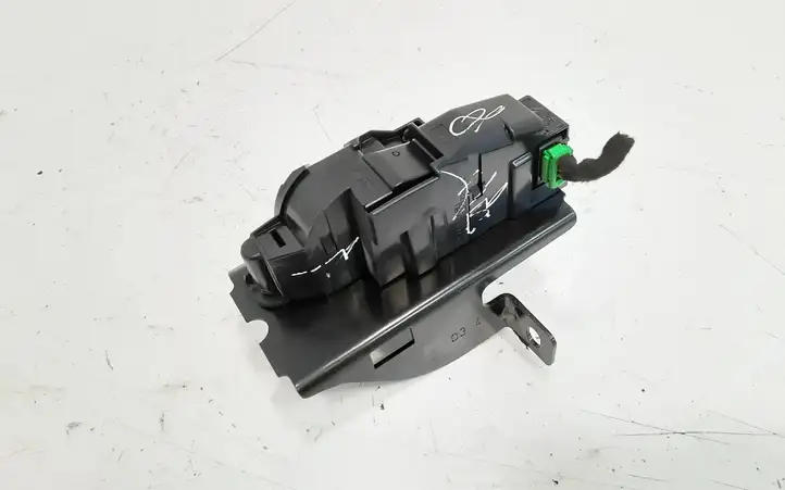 Citroen C4 I Picasso (2006 - 2013) 9660403680 Замок крышки багажника — фото 2