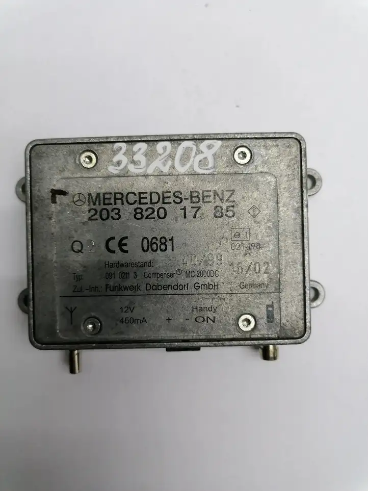 Mercedes-Benz Vaneo W414 (2001 - 2005) 2038201785 Усилитель антенны — фото 1