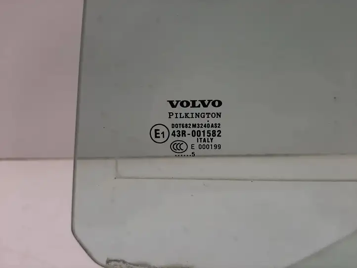Volvo XC90 (2002 - 2006) 43R001582 Заднее стекло — фото 4