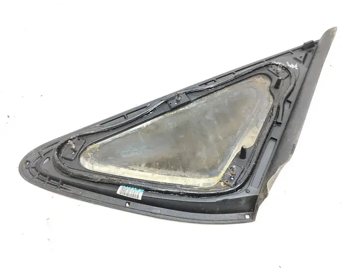 Hyundai i40 (2011 - ) 43R000083 Заднее боковое стекло — фото 2