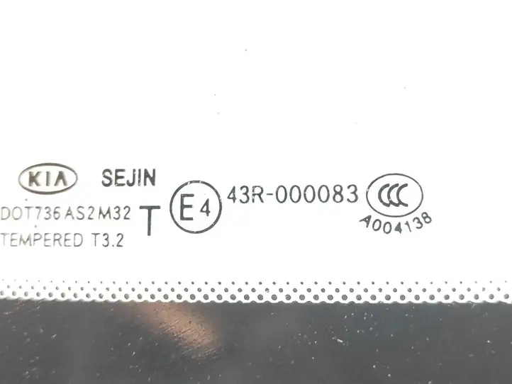 Kia Carens III (2013 - ) 43R000083 Заднее боковое стекло — фото 3