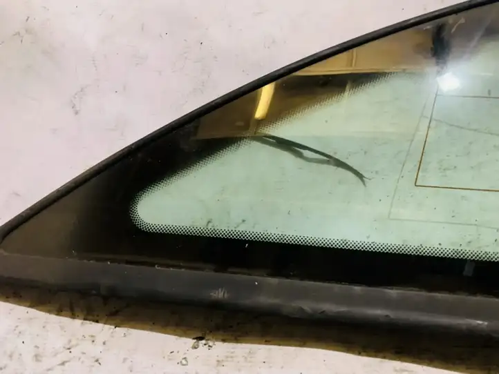 Renault Laguna II (2001 - 2005) Заднее боковое стекло — фото 3