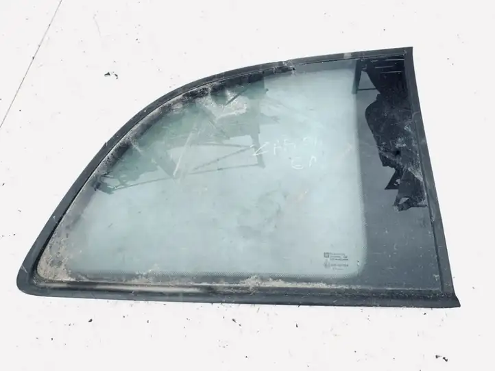 Opel Zafira A (1999 - 2003) Заднее боковое стекло — фото 1