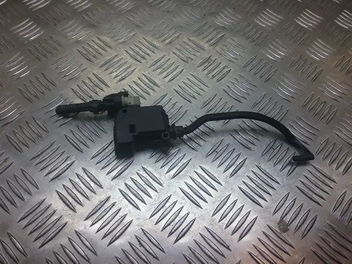 Opel Astra J (2009 - 2012) 00806670 Замок крышки топливного бака — фото 1
