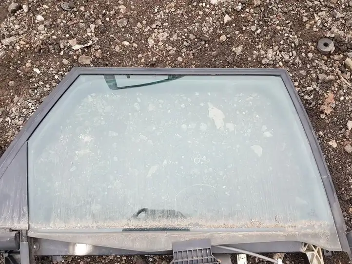 Audi A4 S4 B6 8E 8H (2000 - 2006) Стекло задней двери — фото 1