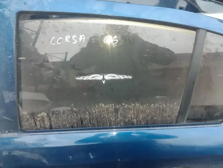 Opel Corsa D (2006 - 2010) Стекло задней двери — фото 1