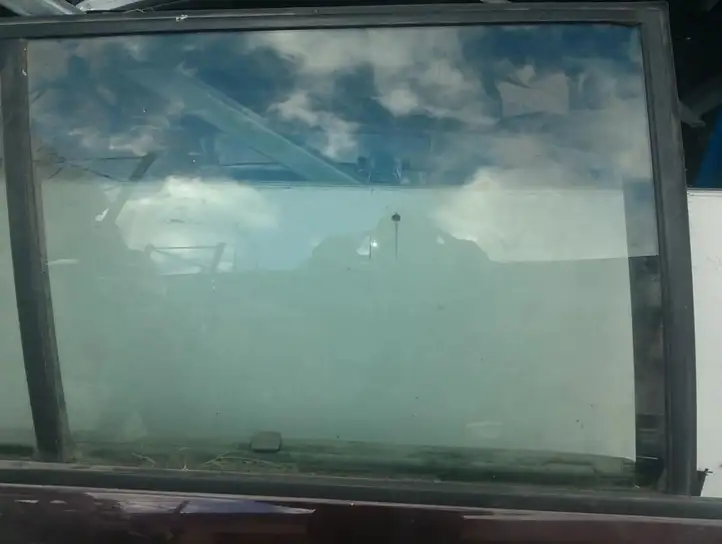 Citroen C4 I Picasso (2006 - 2013) Стекло задней двери — фото 1