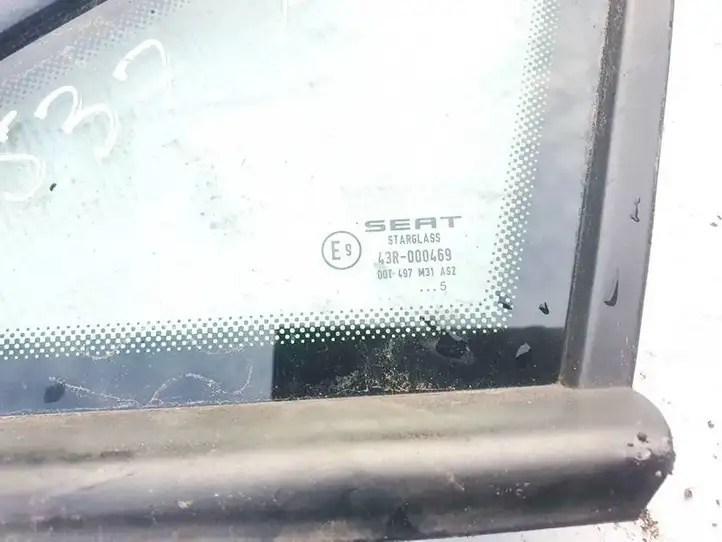 Seat Altea (2004 - 2009) Треугольное стекло кузова — фото 3