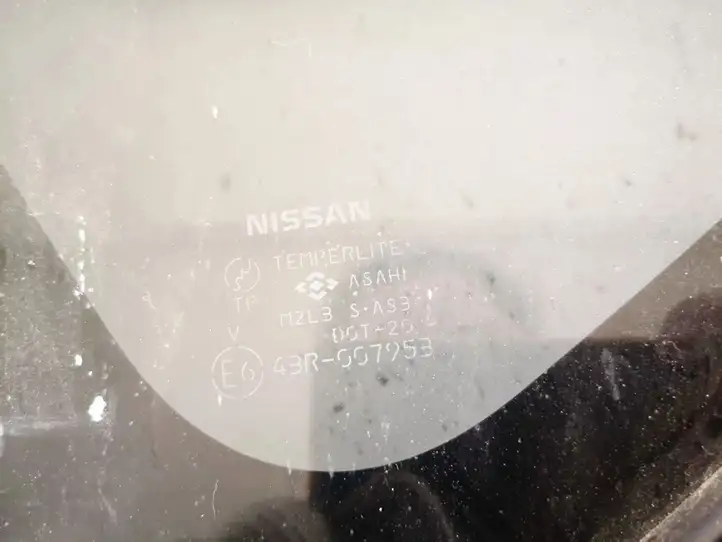 Nissan Murano Z50 (2002 - 2008) Заднее боковое стекло — фото 2