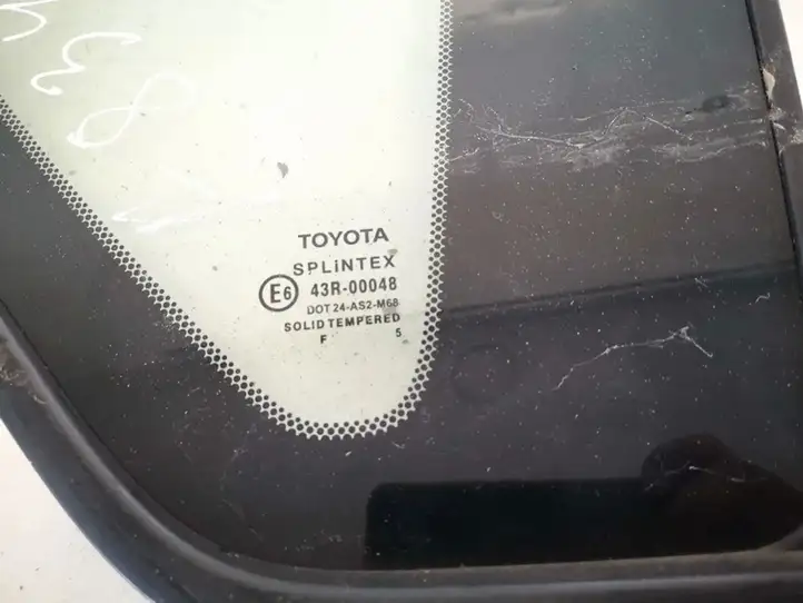 Toyota Corolla Verso AR10 (2004 - 2009) Заднее боковое стекло — фото 2