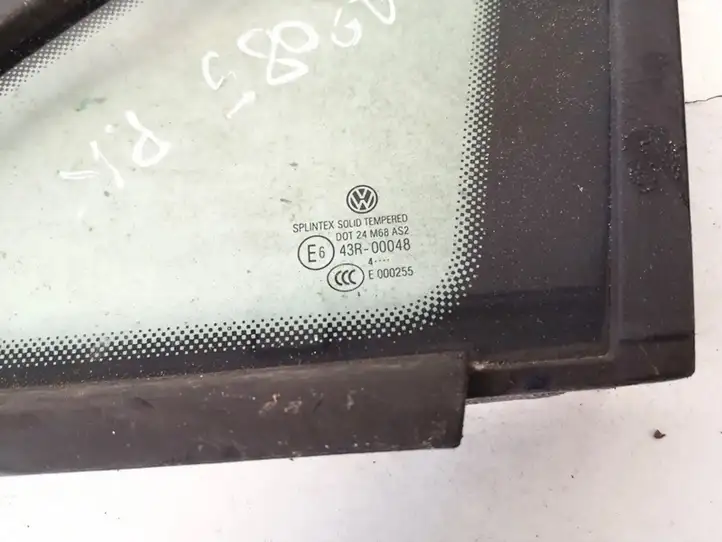 Volkswagen Touran I (2003 - 2010) Треугольное стекло кузова — фото 2