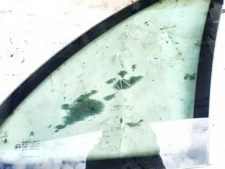 Citroen Xsara Picasso (1999 - 2012) Заднее боковое стекло — фото 2