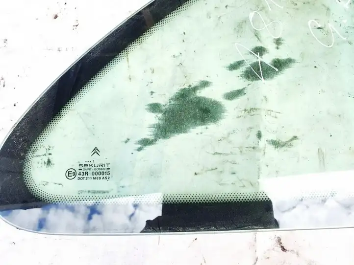 Citroen Xsara Picasso (1999 - 2012) Заднее боковое стекло — фото 3