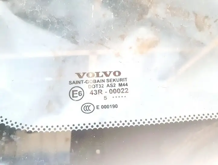 Volvo V50 (2004 - 2008) Заднее боковое стекло — фото 3