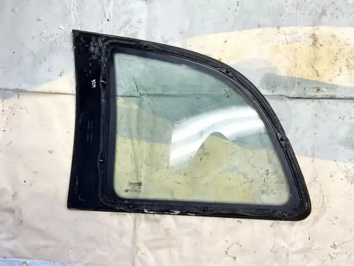 Opel Zafira A (1999 - 2003) 43r008577 Заднее боковое стекло — фото 2