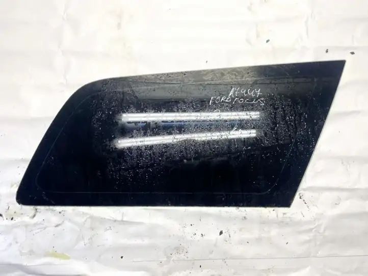 Ford Focus (1998 - 2004) 43R001057 Заднее боковое стекло — фото 1