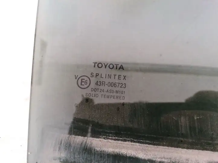 Toyota Avensis T250 (2006 - 2009) Стекло задней двери — фото 2