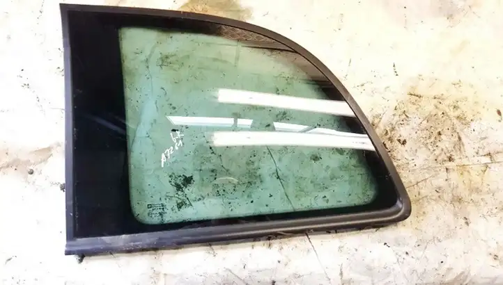 Opel Zafira A (1999 - 2003) Заднее боковое стекло — фото 1
