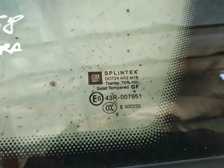 Opel Zafira B (2008 - 2014) Треугольное стекло кузова — фото 2