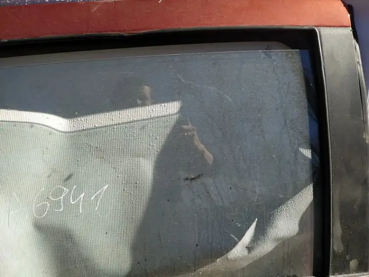 Nissan Qashqai (2006 - 2010) Стекло задней двери — фото 3