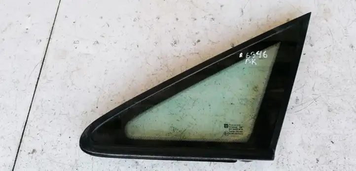 Opel Zafira A (1999 - 2003) Треугольное стекло кузова — фото 1