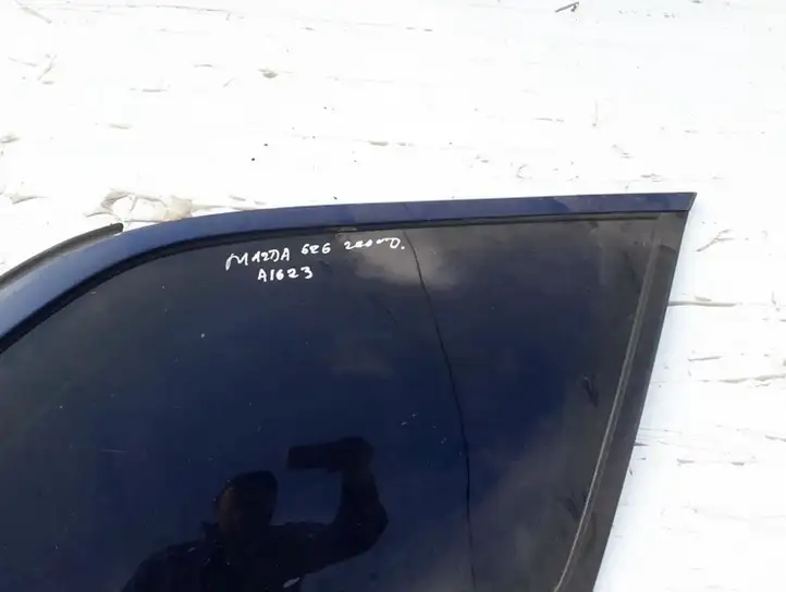 Mazda 626 (1999 - 2002)   Заднее боковое стекло кузова
