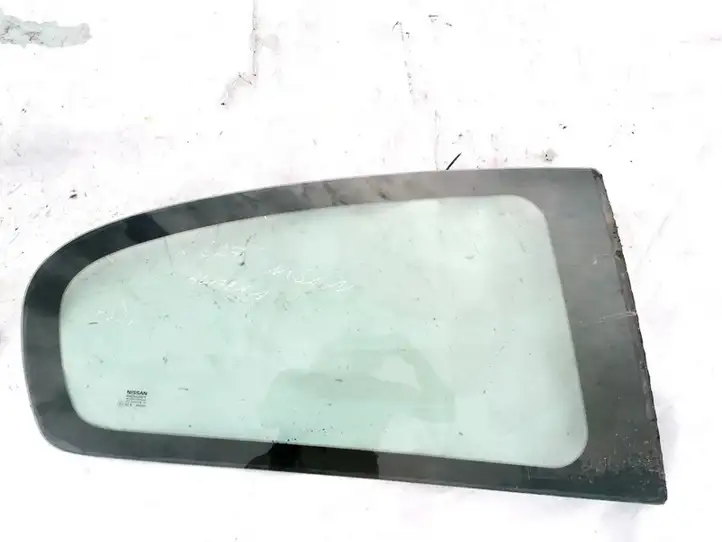 Nissan Almera N16 (2000 - 2010) Заднее боковое стекло — фото 1