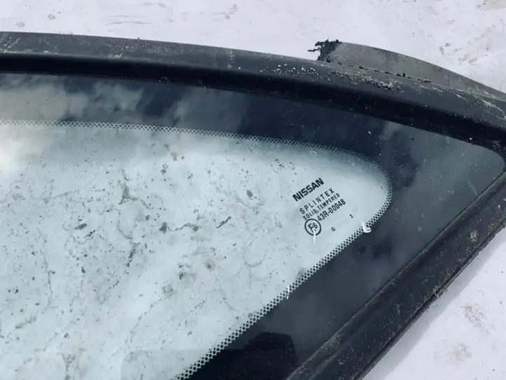 Nissan Primera (2001 - 2008) Заднее боковое стекло — фото 2