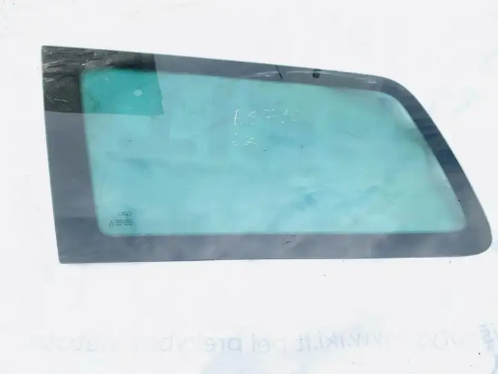 Ford Mondeo Mk III (2000 - 2007) Заднее боковое стекло — фото 1