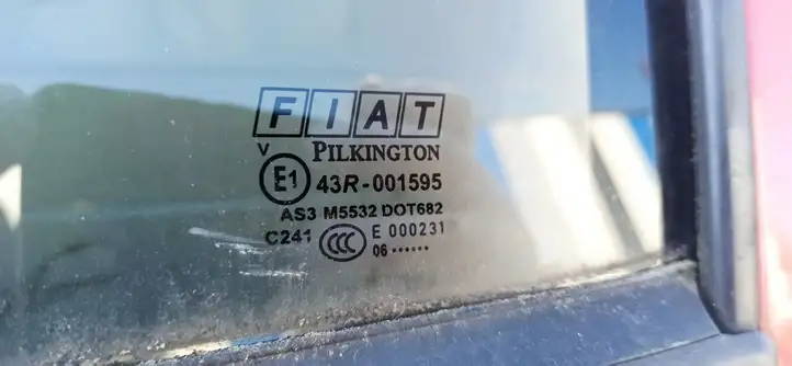 Fiat Panda II (2004 - 2011) Стекло задней двери — фото 3