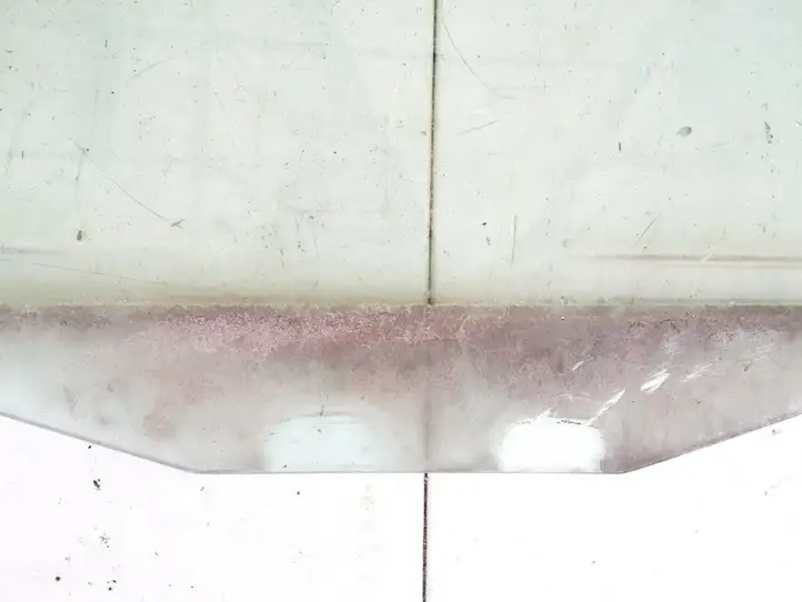 Skoda Octavia Mk1 (1U) (1996 - 2004)   Основное стекло задних дверей