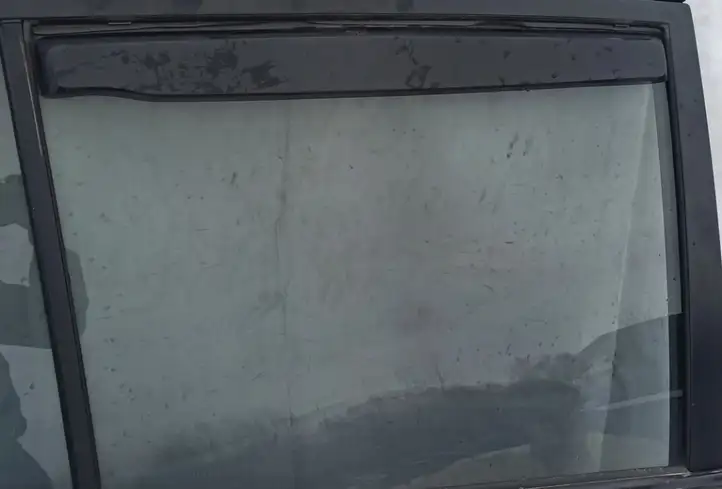 Toyota Corolla Verso E121 (2001 - 2004) Pilka Стекло задней двери — фото 2