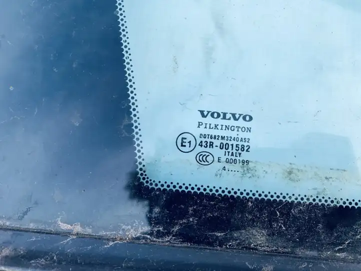 Volvo XC90 (2002 - 2006) Заднее боковое стекло — фото 2