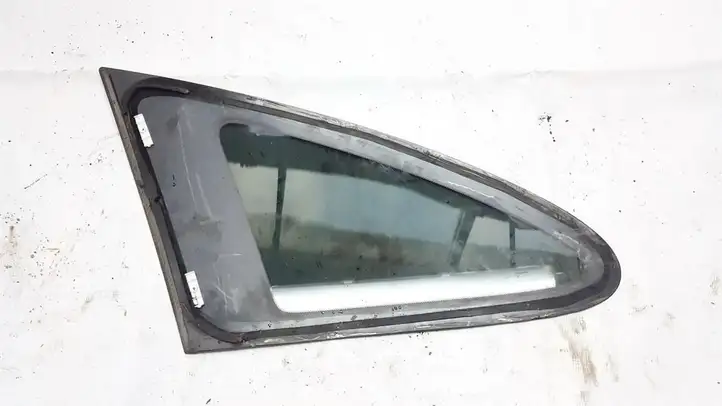 Honda CR-V (2006 - 2009) Заднее боковое стекло — фото 2