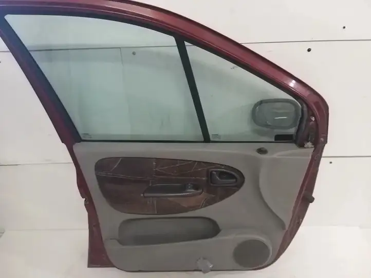Renault Scenic I (1996 - 2003) Стекло передней двери — фото 2