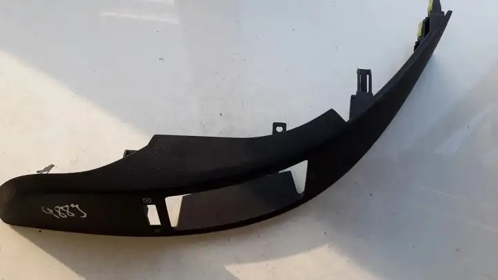 Toyota Corolla Verso AR10 (2004 - 2009) 5568064020 Прочие детали салона — фото 1