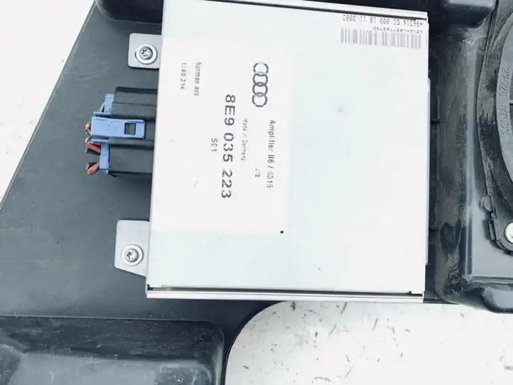 Audi A4 S4 B7 8E 8H (2004 - 2009) 8e9035223 Усилитель звука — фото 1
