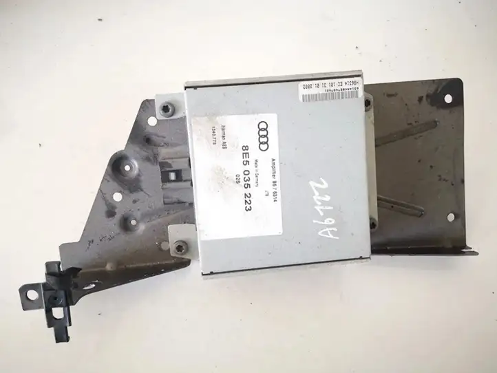 Audi A4 S4 B6 8E 8H (2000 - 2006) 8e5035223 Усилитель звука — фото 1