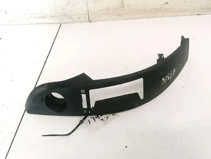 Toyota Corolla Verso AR10 (2004 - 2009) 5567064010 Прочие детали салона — фото 1