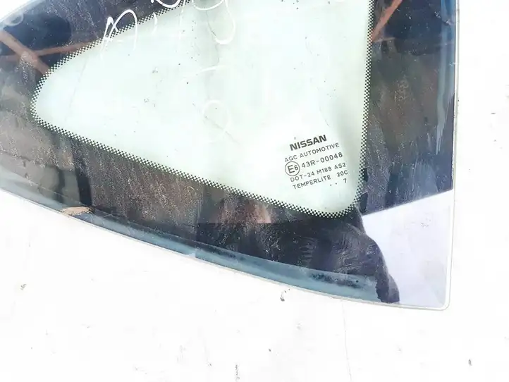 Nissan Qashqai (2006 - 2010) Заднее боковое стекло — фото 2