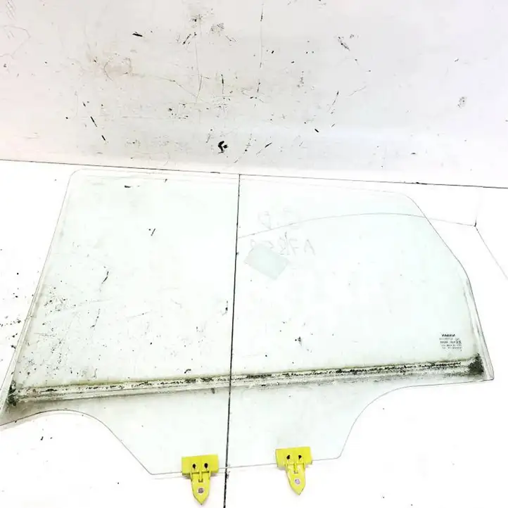 Nissan Qashqai (2006 - 2010) Стекло задней двери — фото 2