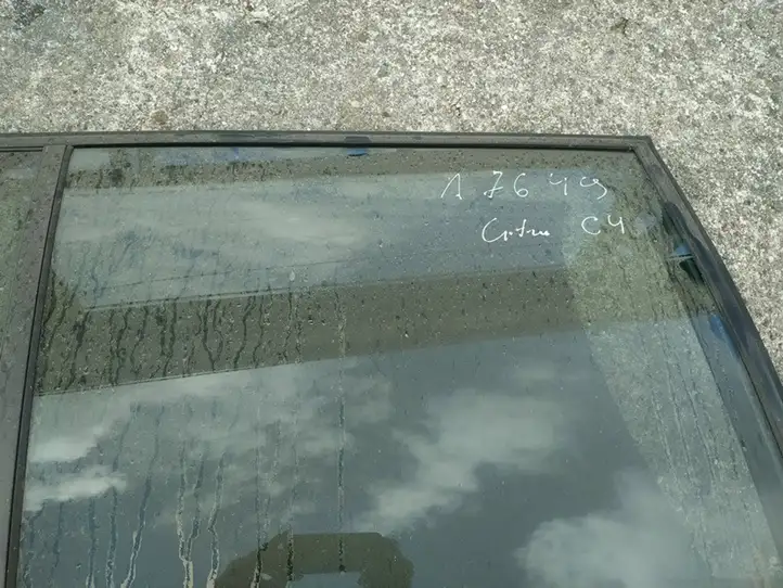Citroen C4 I Picasso (2006 - 2013) Стекло задней двери — фото 3