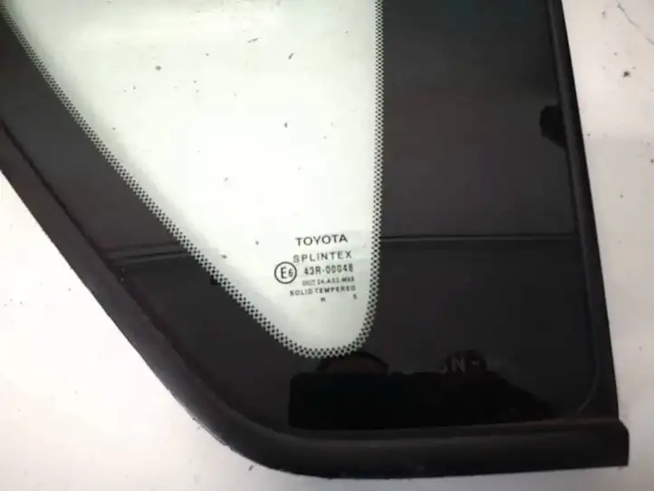 Toyota Corolla Verso AR10 (2004 - 2009) Заднее боковое стекло — фото 3