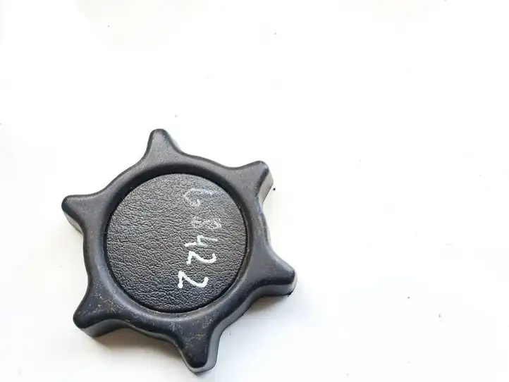 Toyota Corolla Verso E121 (2001 - 2004) 230868 Прочие детали салона — фото 3